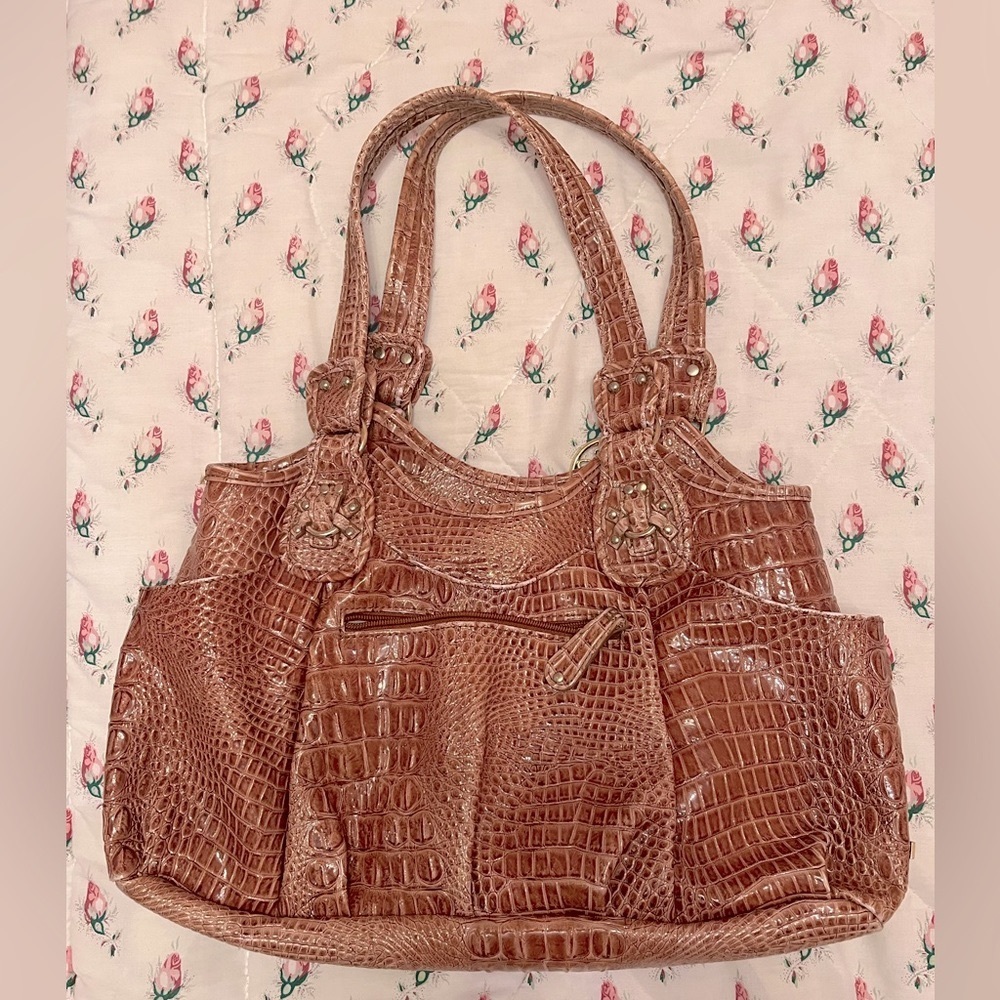 snake skin purse, brown, no damage.